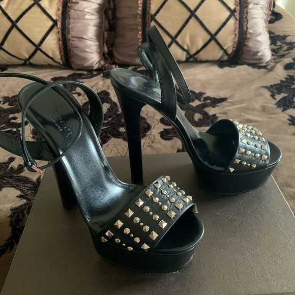 Gucci Shoes heels Black studs ankle strap Authentic  New $775 - Picture 4 of 7